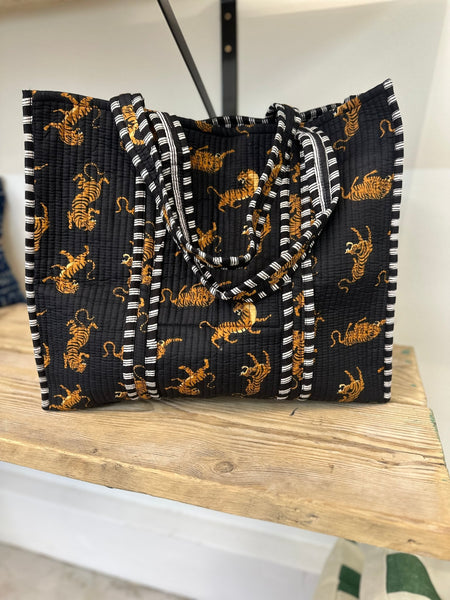 Quilted Weekender Bag - Black Tigers - Hauslife