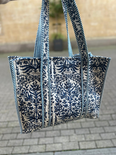 Quilted Weekender Bag - Blue Floral - Hauslife